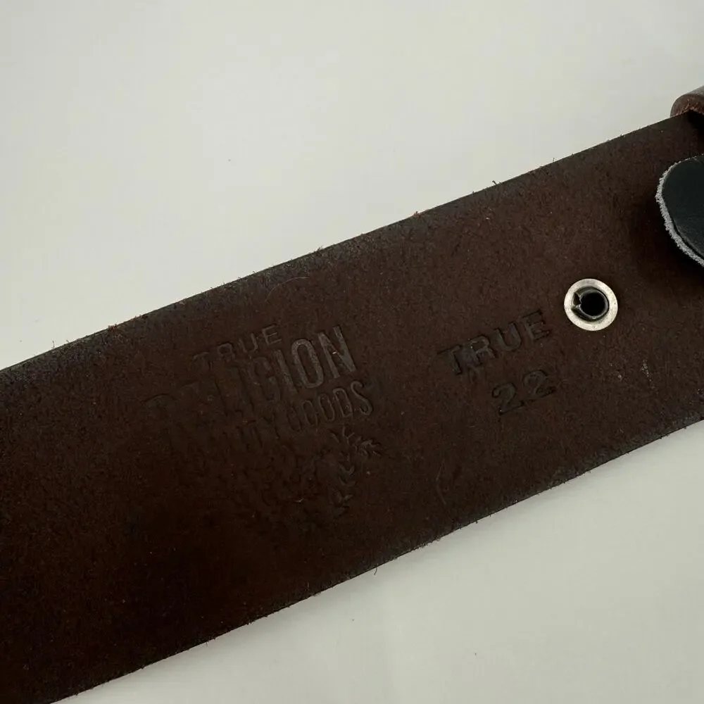 True Religion Jeans Belt Women's Size 22 NWT with Flaws Brown Leather Silver